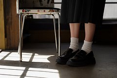 12-летняя россиянка удерживала в квартире школьницу и избивала ее